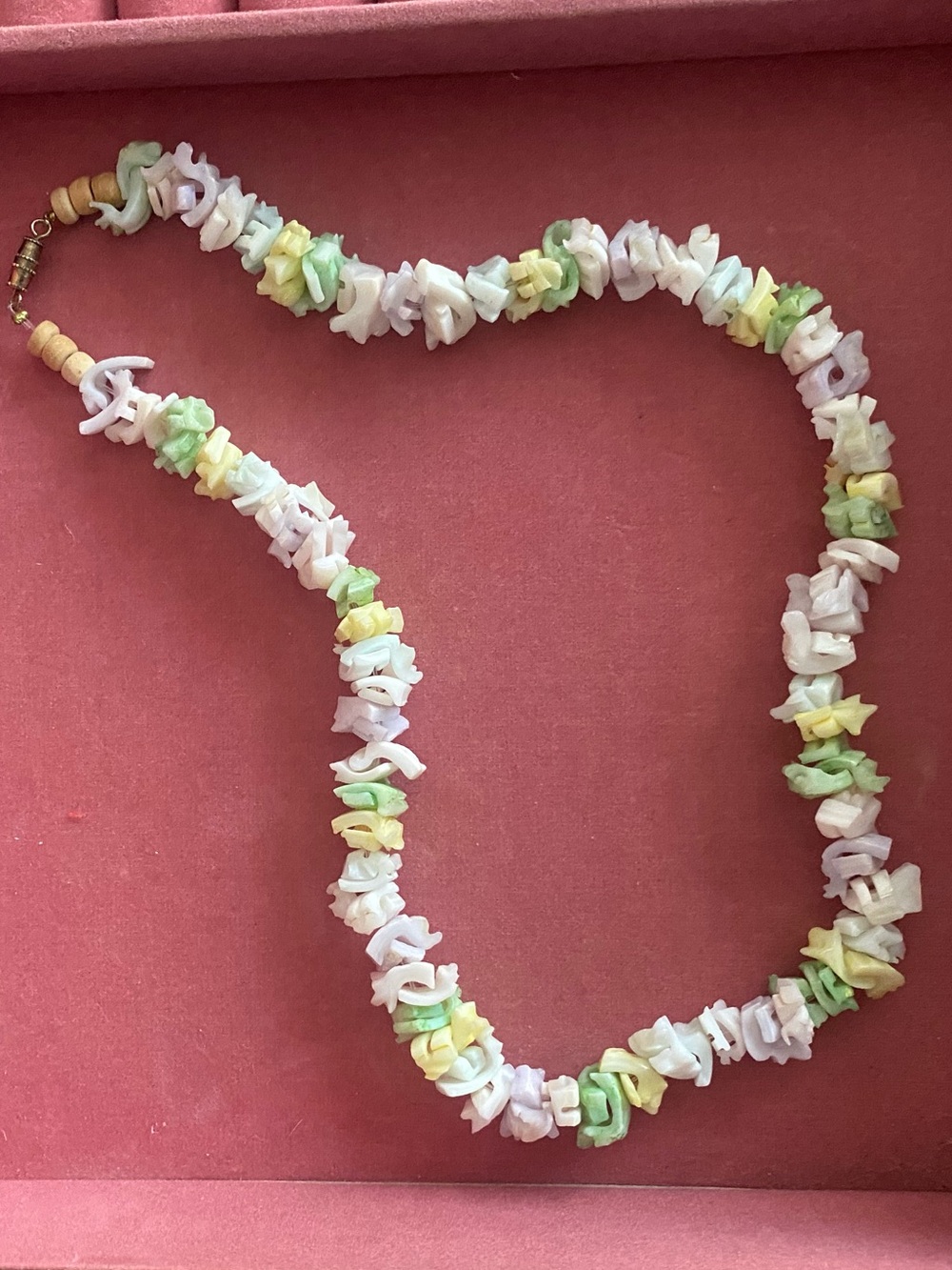 Vintage Rainbow Candy Handmade Puka Shell Necklace Pink White Green Yellow